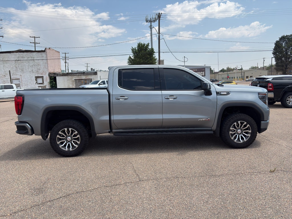 Used 2023 GMC Sierra 1500 AT4 w/ Technology Package AWD/4WD image 24