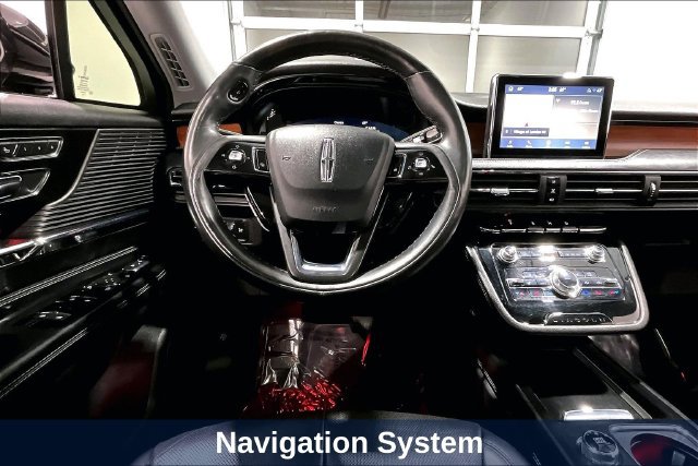 Used 2022 Lincoln Corsair Reserve AWD/4WD image 11