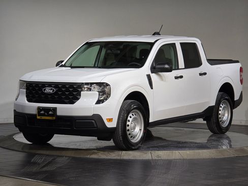 New 2026 Ford Maverick XL w/ Equipment Group 101A AWD/4WD image 5