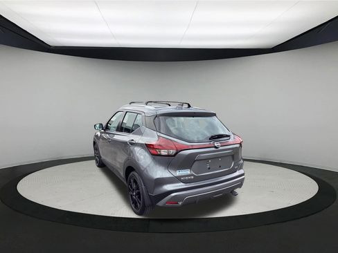 Used 2024 Nissan Kicks SV w/ Interior Electronics Package FWD image 6