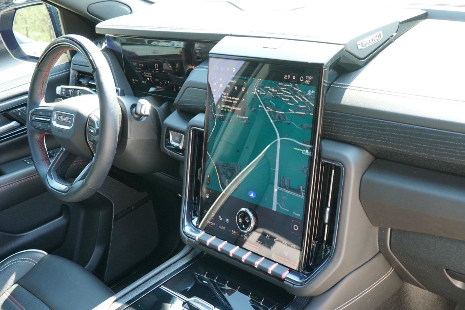 Used 2025 GMC Yukon AT4 Ultimate AWD/4WD image 28