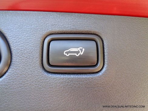 Used 2020 Hyundai Tucson Sport w/ Cargo Package AWD/4WD image 20