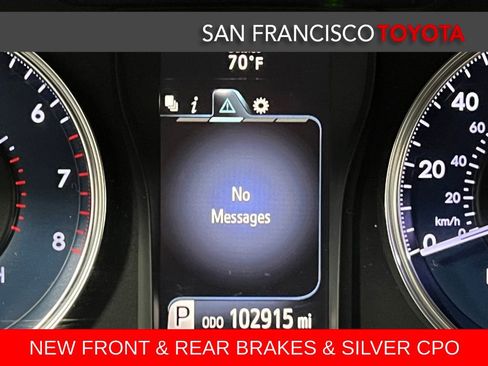 Certified 2016 Toyota Camry LE image 31