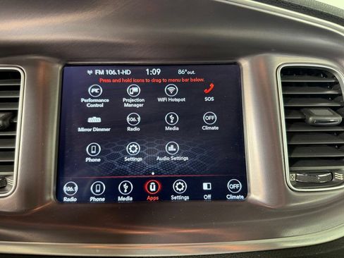 Used 2019 Dodge Charger SXT AWD/4WD image 12