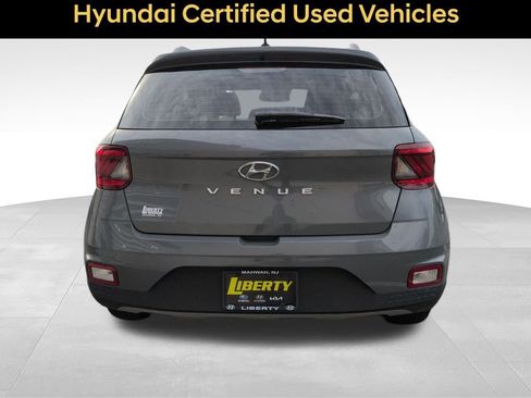 Certified 2023 Hyundai Venue SEL w/ Cargo Package image 4