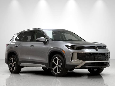New 2026 Volkswagen Tiguan SE AWD/4WD image 7