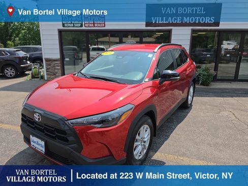 Used 2026 Toyota Corolla Cross LE w/ Cold Weather Package AWD/4WD image 1