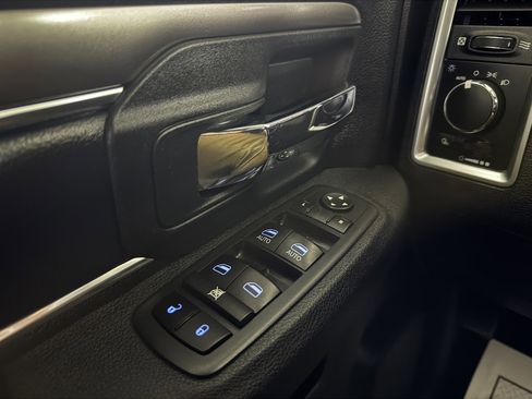 Used 2021 RAM 1500 Classic Warlock w/ Electronics Group AWD/4WD image 45