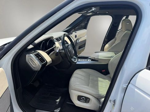 Used 2016 Land Rover Range Rover Sport HSE image 11
