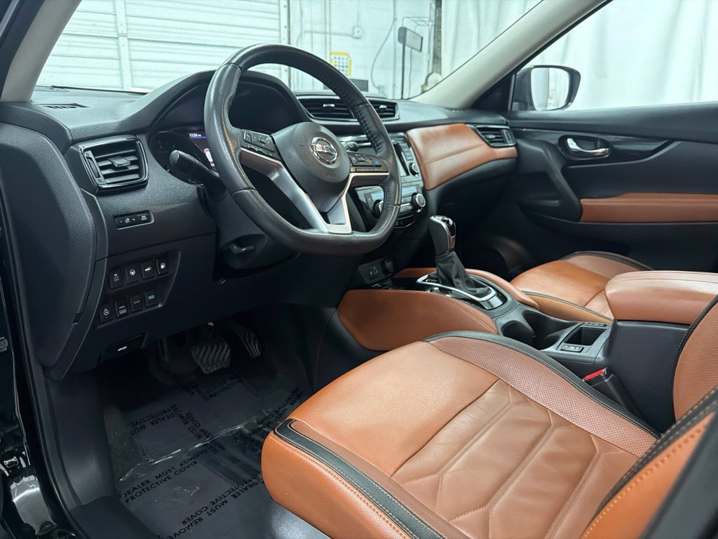 Used 2019 Nissan Rogue SL w/ Premium Package AWD/4WD image 14