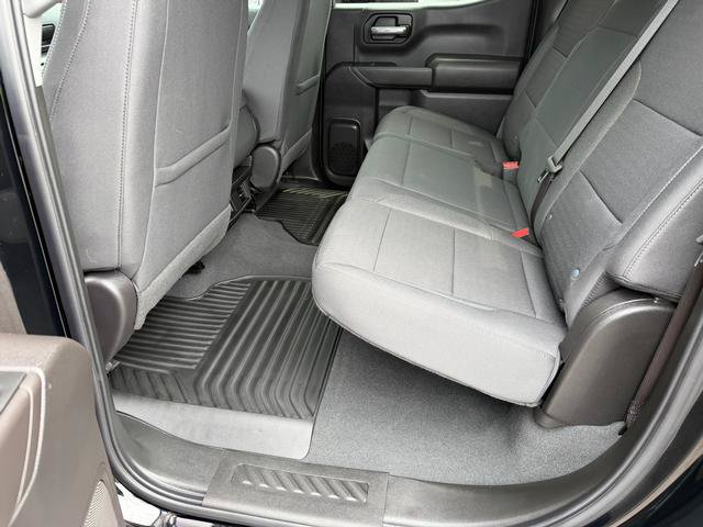 Used 2024 Chevrolet Silverado 1500 Custom Trail Boss w/ Turbomax Blackout Package AWD/4WD image 9