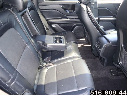 Used 2022 Lincoln Corsair AWD w/ Premium Package image 26