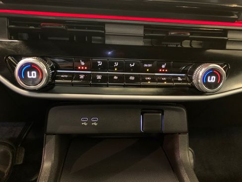 Used 2024 Honda Prologue Touring image 45