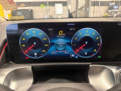 Certified 2023 Mercedes-Benz GLB 250 4MATIC image 11