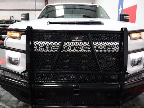 Used 2022 Chevrolet Silverado 2500 Custom w/ Custom Value Package AWD/4WD image 22