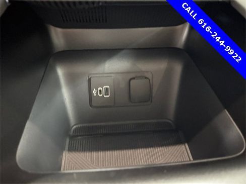 Used 2026 Ford Explorer Active w/ Active Comfort Package image 15