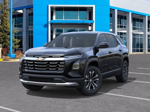 New 2027 Chevrolet Equinox LT FWD image 30