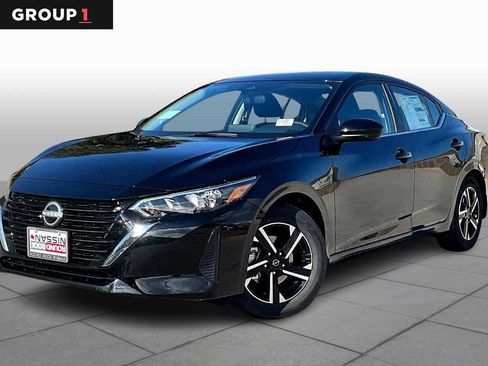 New 2025 Nissan Sentra SV image 1