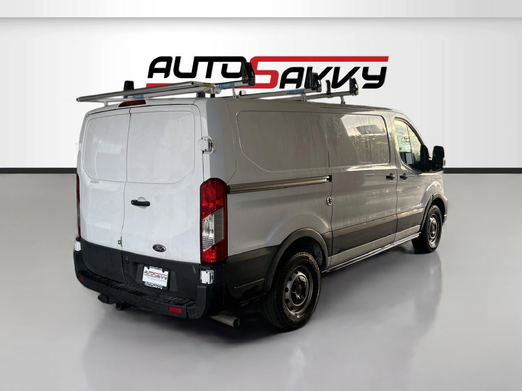 Used 2025 Ford Transit 150 Low Roof RWD image 7