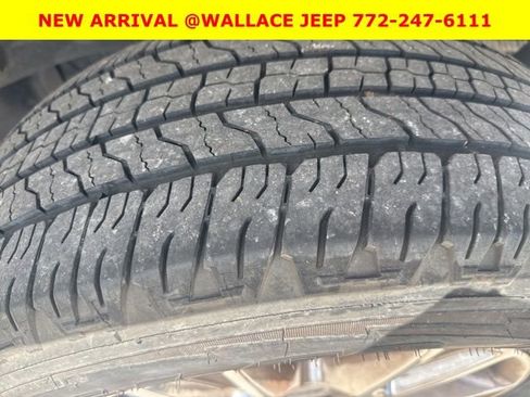Used 2017 Ford F150 XLT w/ Equipment Group 302A Luxury RWD image 15