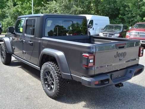 New 2026 Jeep Gladiator Sport AWD/4WD image 6