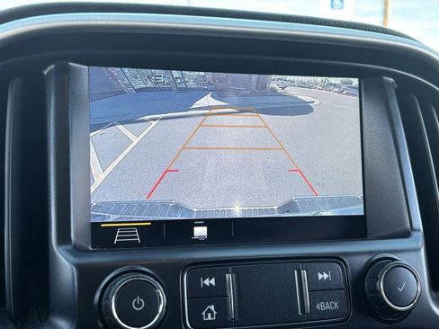 Used 2020 GMC Canyon SLE w/ Elevation Edition image 23