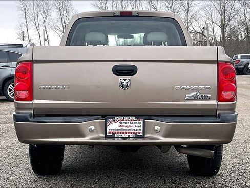 Used 2009 Dodge Dakota Big Horn image 4