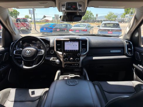 Used 2022 RAM 1500 Laramie AWD/4WD image 35
