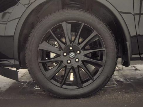 Used 2023 Nissan Murano SV w/ SV Midnight Edition Package FWD image 4