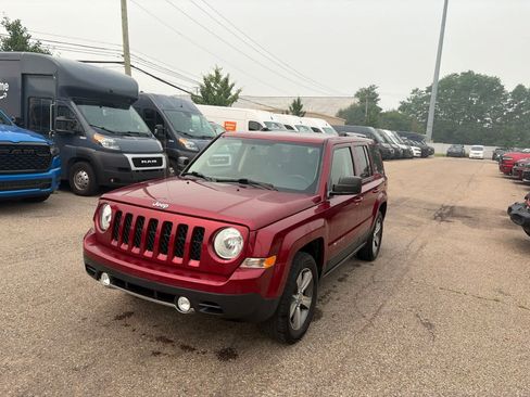 Certified 2017 Jeep Patriot High Altitude AWD/4WD image 1