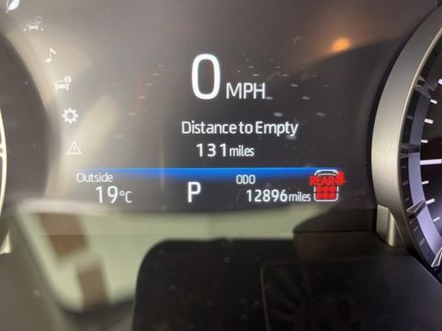 Used 2025 Toyota Highlander XLE image 29