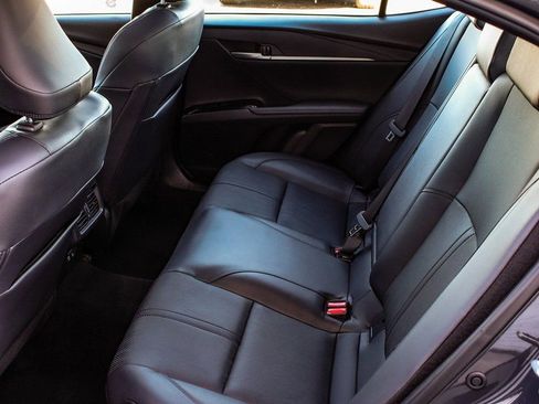 Used 2025 Toyota Camry XSE FWD image 32