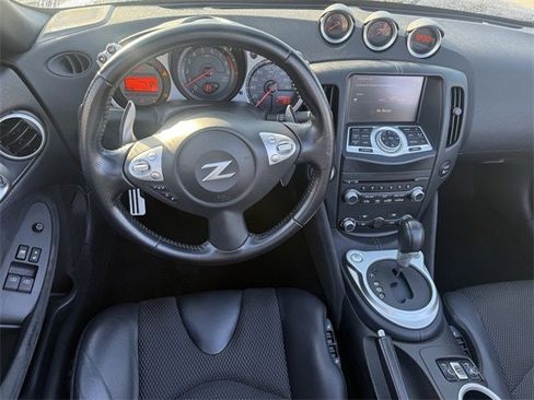 Used 2013 Nissan 370Z Touring w/ Sport Pkg image 13