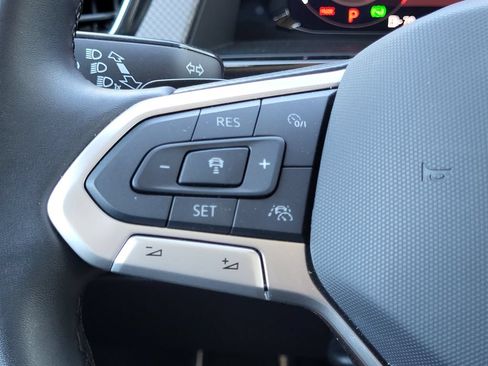 Used 2025 Volkswagen Atlas Peak Edition SE AWD/4WD image 18