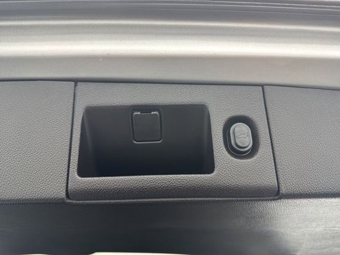 Used 2016 Chevrolet Tahoe LTZ image 46