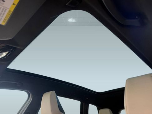 New 2026 BMW X3 xDrive30 w/ Premium Package image 14