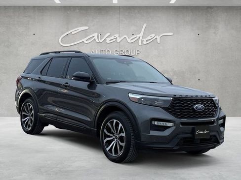 Used 2020 Ford Explorer ST w/ Premium Technology Package image 2