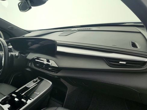 Certified 2025 Buick Enclave Preferred image 30