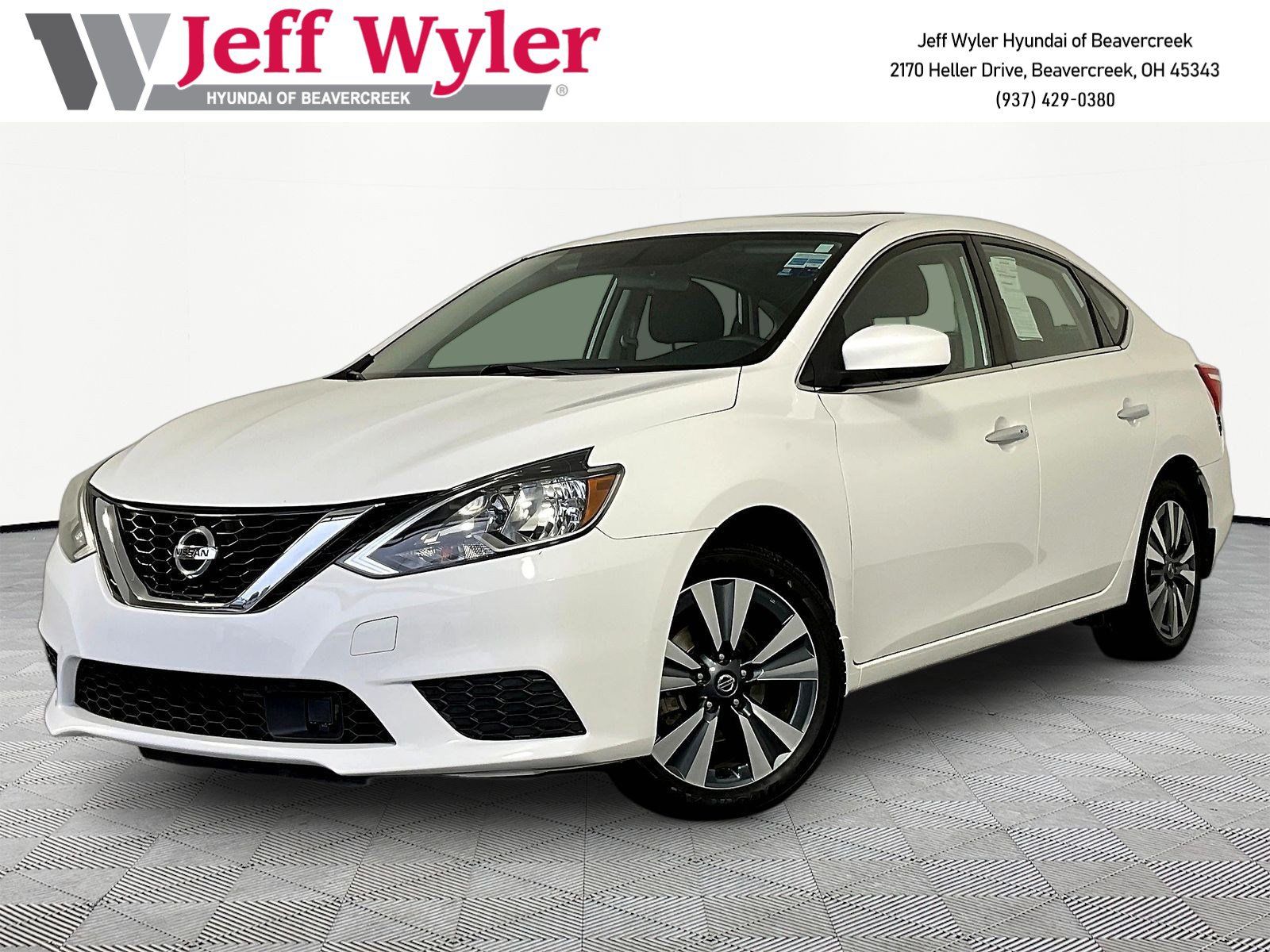 Used 2019 Nissan Sentra SV w/ Special Edition Package FWD image 1