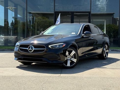 Used 2025 Mercedes-Benz C 300 Sedan image 2