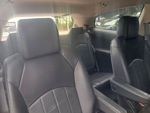 Used 2015 Buick Enclave Premium w/ Experience Buick Package AWD/4WD image 28