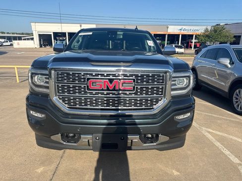 Used 2017 GMC Sierra 1500 Denali AWD/4WD image 2