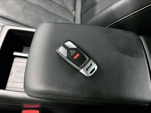 Used 2019 Audi A4 2.0T Premium Plus w/ Premium Plus Package image 14