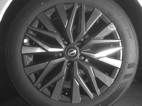 Used 2025 Nissan Altima 2.5 SV image 14