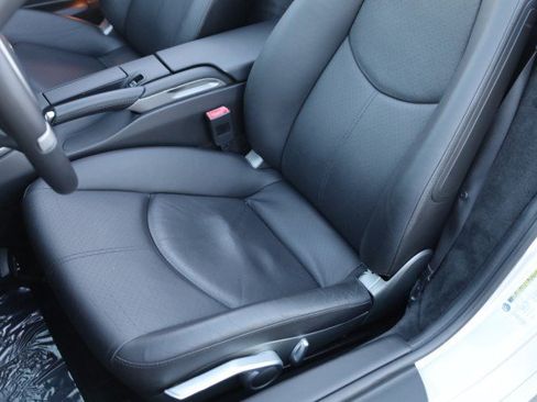 Used 2009 Porsche Boxster S RWD image 27