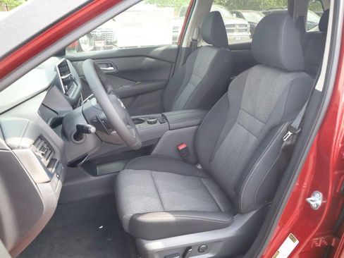 New 2026 Nissan Rogue SV w/ Cold Weather Package AWD/4WD image 20