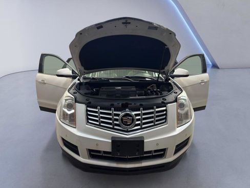 Used 2015 Cadillac SRX Luxury image 8