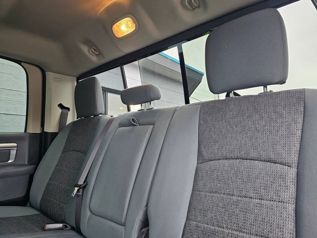 Used 2019 RAM 1500 Warlock AWD/4WD image 16
