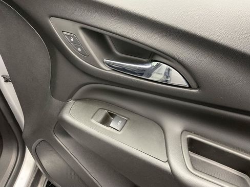 Used 2022 Chevrolet Equinox LT FWD image 25