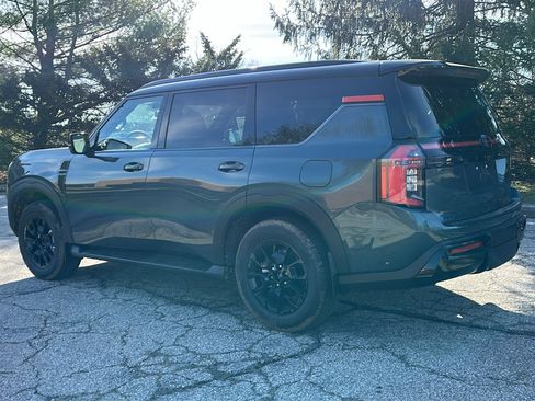 New 2026 Nissan Armada PRO-4X w/ Captain's Chari Seat Package AWD/4WD image 5